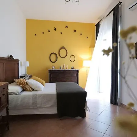 Il Tempo Ritrovato Apartment Naples